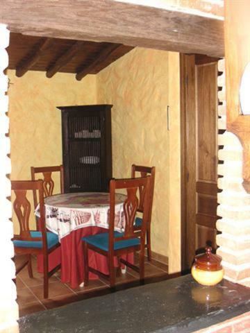 Casa Rural La Villa Miranda del Castanar Luaran gambar